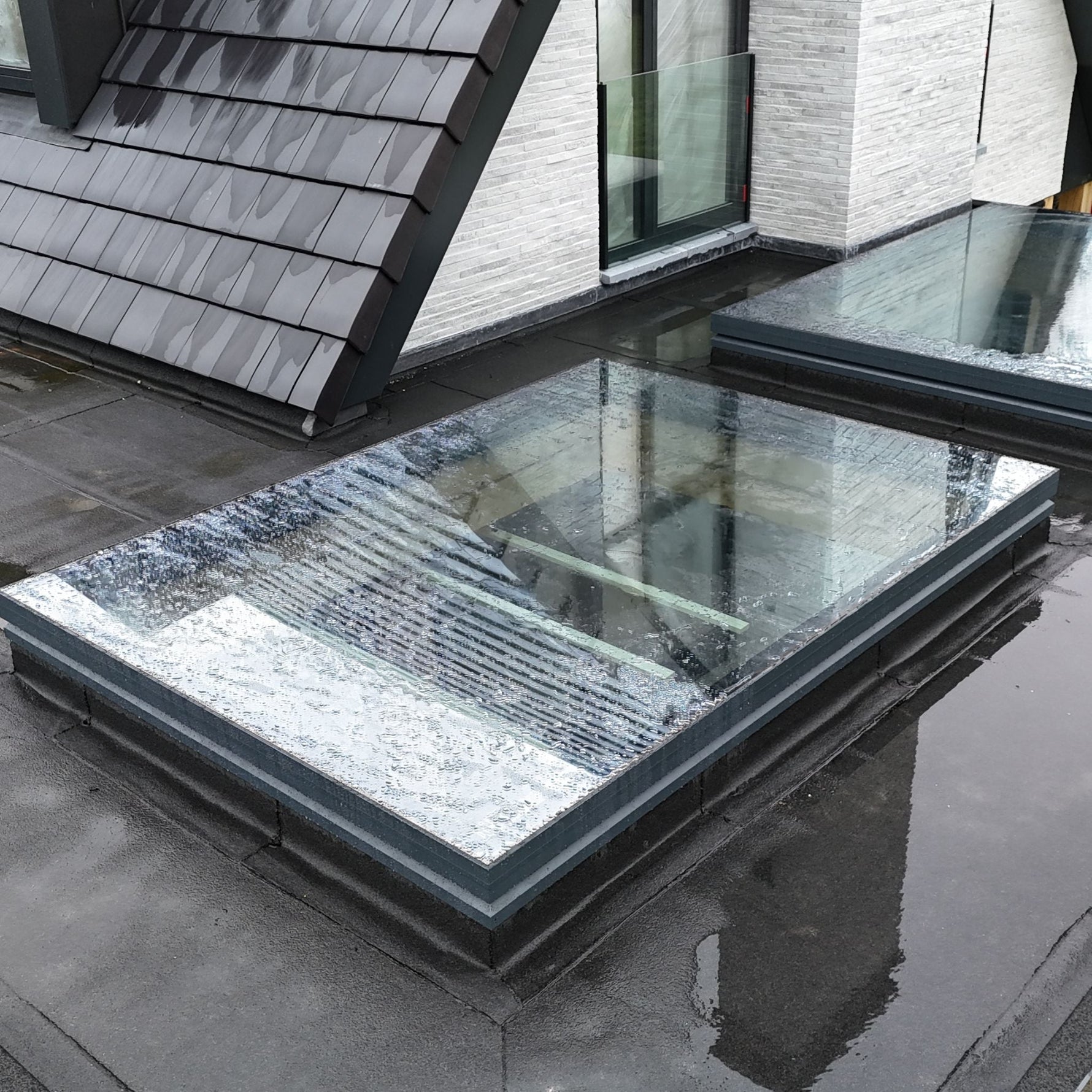 100 x 150 cm Dakraam elektrisch openen